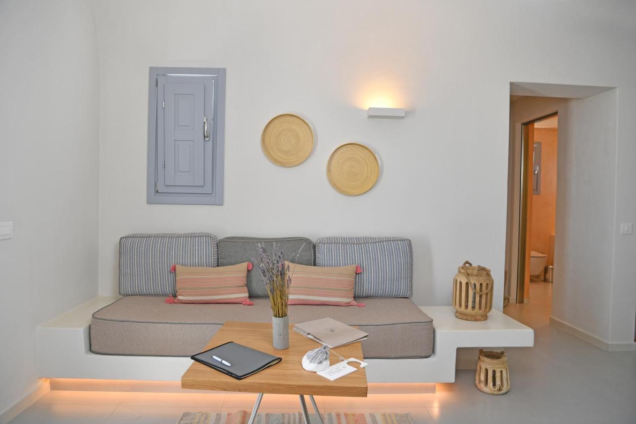 Nova Luxury Suites Pýrgos Dış mekan fotoğraf
