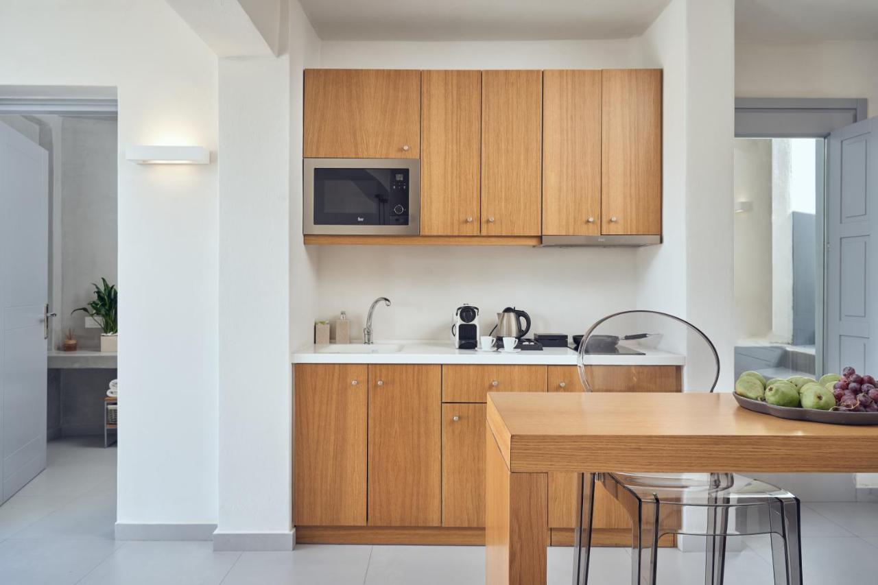 Nova Luxury Suites Pýrgos Dış mekan fotoğraf
